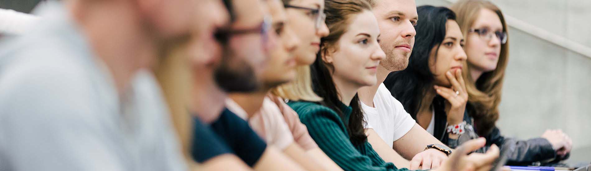 Studierende im Hörsaal