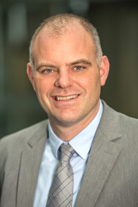 Professor Dr. Nils Hoegdsal