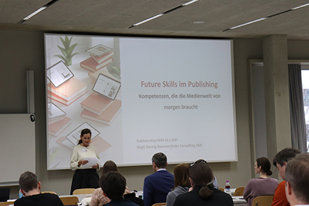 Birgit Hennig sprach in der Keynote über Zukunfstkompetenzen für die Medienbranche. 