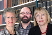 Zoom Bild öffnen v. l. n. r. Prof. Dr. Ursula Georgy, Prof. Dr. Gerhard Hacker, Prof. Dr. Ute Krauß-Leichert)