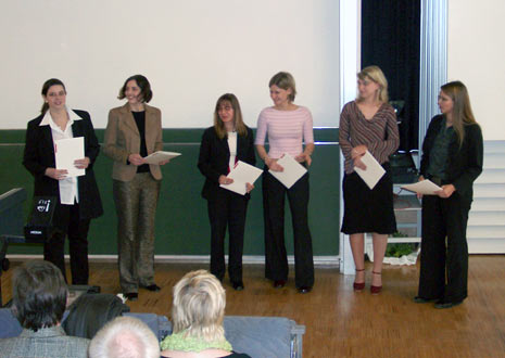 Die Gewinnerinnen des Hermann-Waßner-Preises Sylvia Beiser und Barbara Göhner und die Gewinnerinnen des Sonderpreises der Freunde und Förderer der Hochschule: Tina Klingler, Iris Tondok, Tina Nedorost, Maren Werner (v.l.)