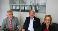 Die Partner in Furtwangen: Prof. Dr. Anton Karle, Prof. Dr. Edgar Jäger und Petra Suwalski (von links)