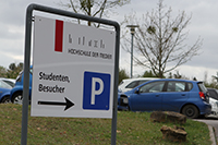 Der HdM-Parkplatz bleibt vorerst weitgehend erhalten Der HdM-Parkplatz bleibt vorerst weitgehend erhalten
