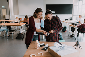 Der Studiengang Integriertes Produktdesign lässt zum zweiten Mal zu