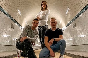 Jascha Fabian, Lorena Knauf und Roman Kugler (von links) tauchen in die Welt der Werber ein. Foto: Roman Kugler 