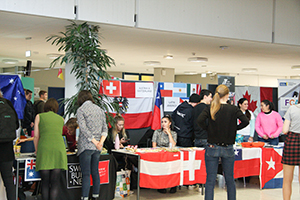 Von der Schweiz bis nach Südamerika waren Studierende und Partnerunis aus der ganzen Welt vertreten.