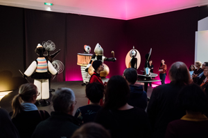 Die sieben überbliebenen Originalkostümer sind in der Staatsgalerie ausgestellt. Foto: Ilkay Karakur