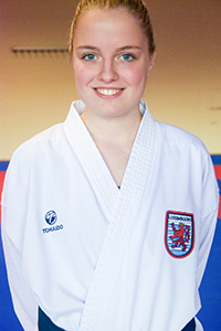Cassandra Schmit besitzt seit ihrem 16. Lebensjahr den schwarzen Gürtel im Karate. © privat