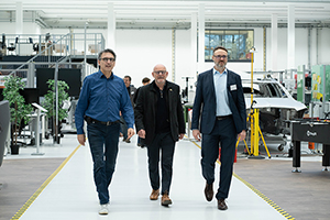 Peter Froeschle, Minister Winfried Hermann und Prof. Dr. Ansgar Gerlicher in der ARENA 2036