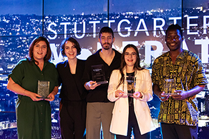 Preisträgerin Shanli Anwar, HdM-Studentin Bettina Optifanti, Gewinner Jason Giuranna, Siegerin Nicole Franz und Preisträger Stève Hiobi