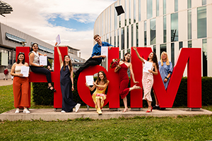 An zwei Tagen hat die HdM die Absolventinnen und Absolventen des Sommersemesters 2024 verabschiedet (Foto: Lovis Pangratz)