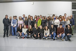 „FitInSanity" ist ein kollaboratives Projekt, an dem Studierende aus sechs Studiengängen mitgewirkt haben