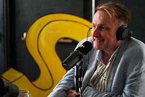 Erzählen ist für Jørn Precht ein lebendiger Prozess (Foto: Mara Kretz)