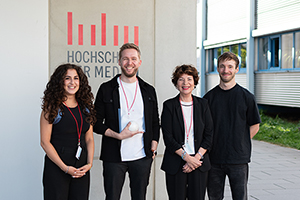 Laudatorin Mariam Abboud, Preisträger Sebastian Tyzak , Initiatorin Prof. Dr. Petra Grimm und Laudator Luca Gaiser (von links, Foto: Felicia Glas)