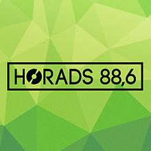 Das Stuttgarter Hochschulradio HORADS 88,6 sendet auf UKW, DAB+, via Apps, als Online-Stream und via SoundCloud. Das Stuttgarter Hochschulradio HORADS 88,6 sendet auf UKW, DAB+, via Apps, als Online-Stream und via SoundCloud.